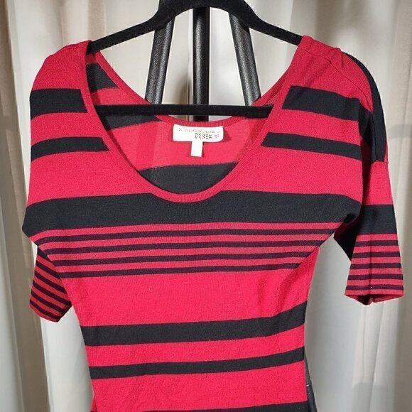 Derek Heart I'm In Love With Derek Dress! Red/Black Size M - Picture 1 of 6